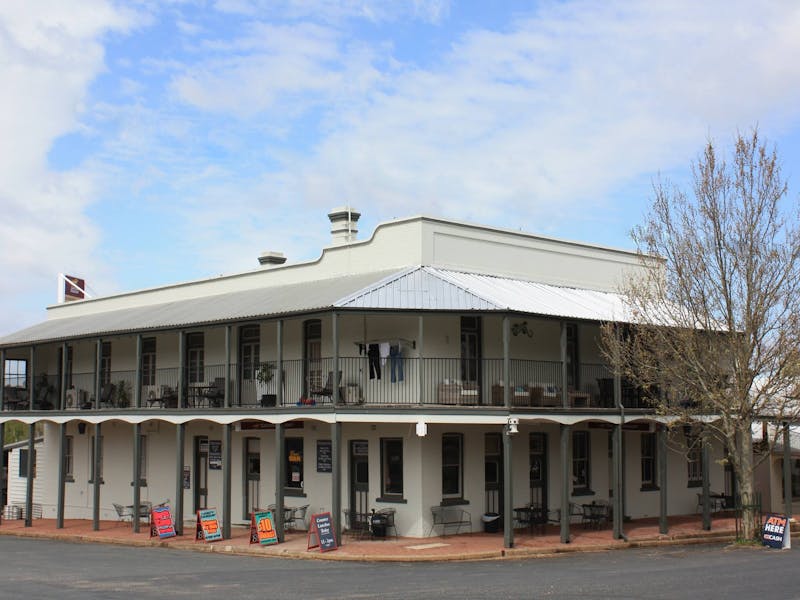 fathers day bowning hotel